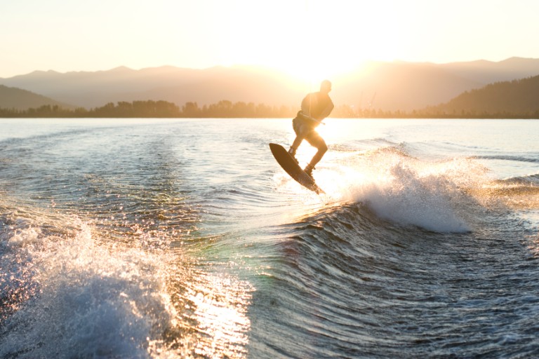 wake boarding